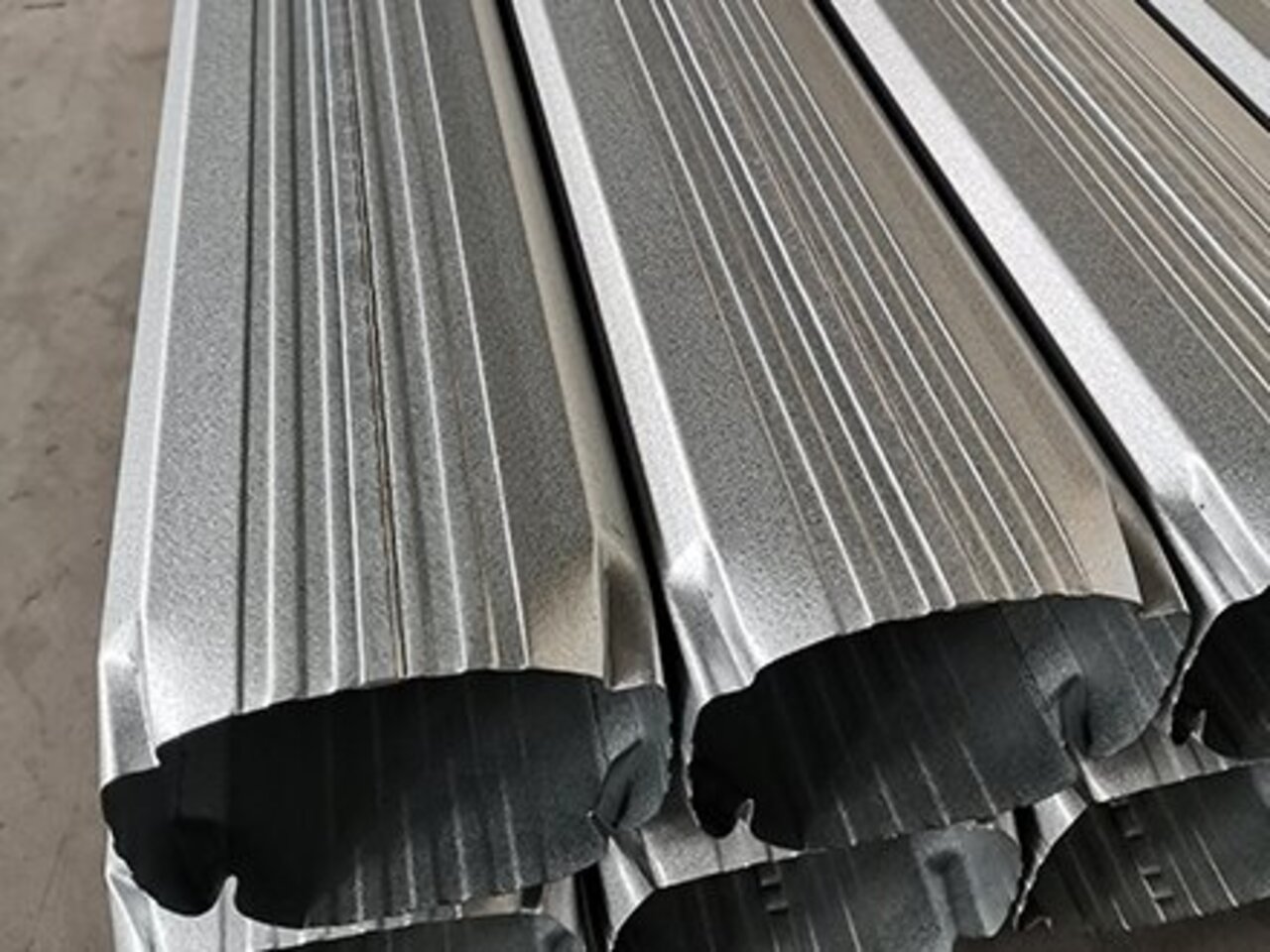 鍍鋅鋼板雨水管 鍍鋅鋼板雨水管