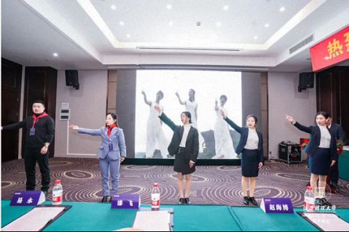 【開學(xué)典禮】博海國濟(jì)商學(xué)院總裁班第165期暨贛州教學(xué)點(diǎn)總裁23班隆重開班562.jpg