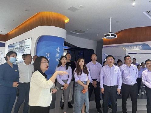 【企業(yè)走訪】——贛州新商界企業(yè)家前往江蘇洋河股份學(xué)習(xí)考察1291.jpg
